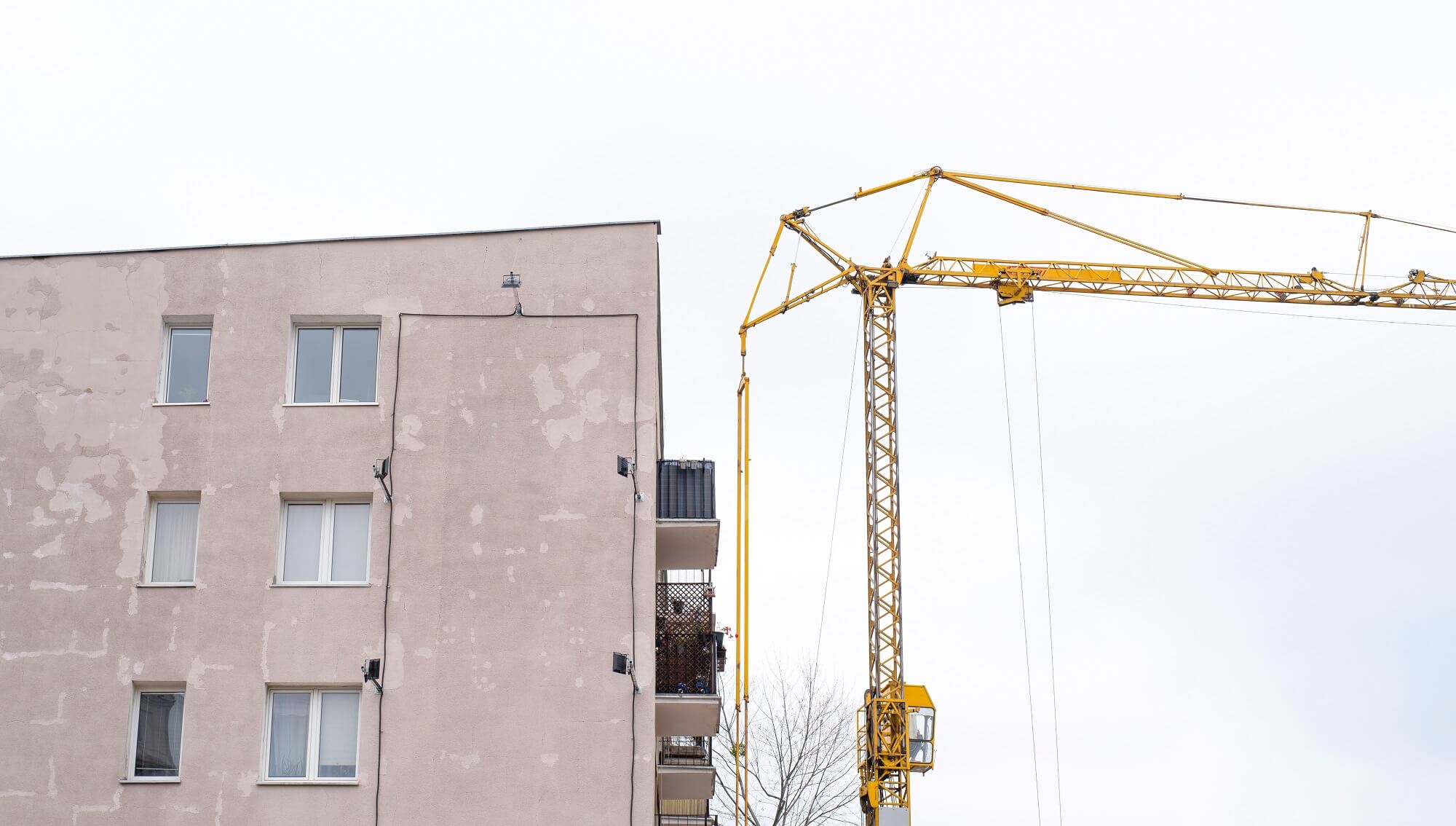 Jak rynek „weryfikuje” wartość mieszkania